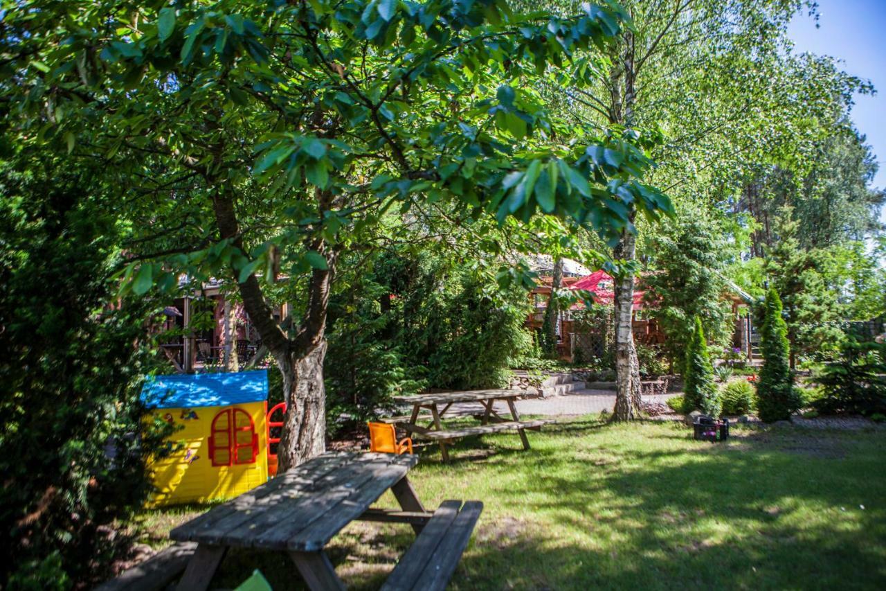 Отель Poziomka Kujan Экстерьер фото